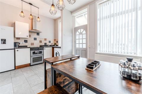 3 bedroom terraced house for sale, Albion Road, Bradford