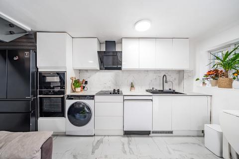 3 bedroom end of terrace house for sale, Cunard Walk, Surrey Quays, London, SE16