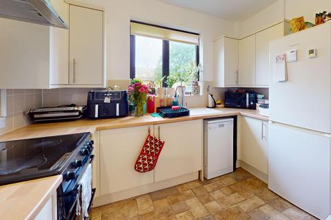 3 bedroom semi-detached house for sale, Stone, Aylesbury HP17