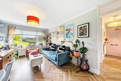 Windmill Close, Long Ditton, KT6