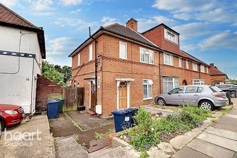 undefined, Abbots Road, Edgware, HA8