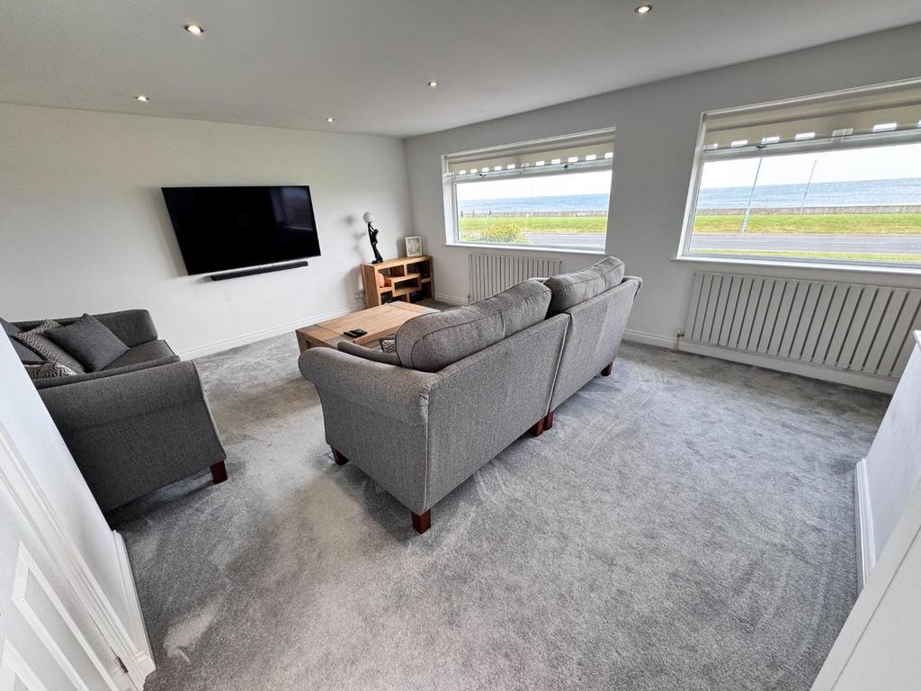 First floor lounge