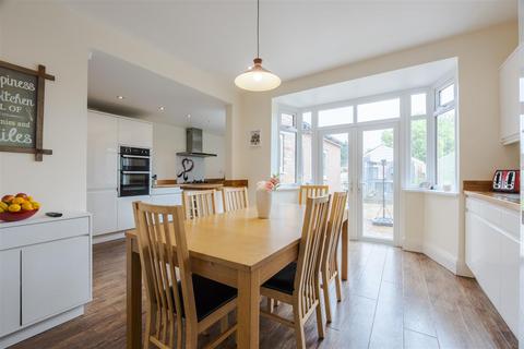 38 Burringham Road, Scunthorpe, DN17 2BB