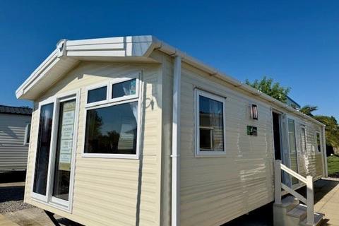 2 bedroom park home for sale, Par Sands Coastal Holiday Park