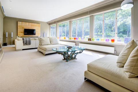 6 bedroom detached house for sale, Neville Drive, N2