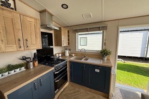 2 bedroom park home for sale, Par Sands Coastal Holiday Park