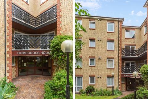 Fishers Lane, London, W4