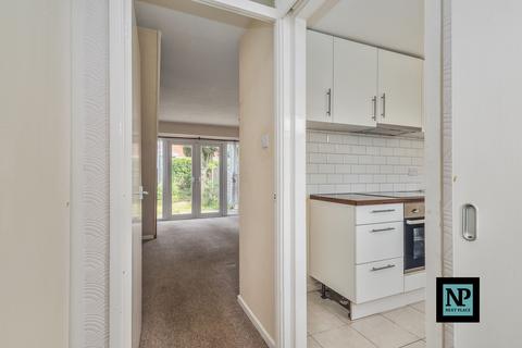 18 Sycamore, Wilnecote, Tamworth, B77 5HB