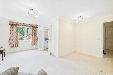 1 bedroom apartment for sale, Lutton Close, Oswestry