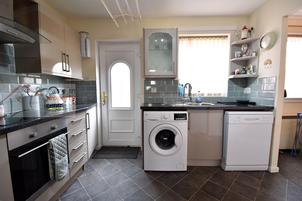 Kitchen 2
