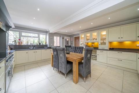 6 bedroom detached house for sale, Aylesbury HP21