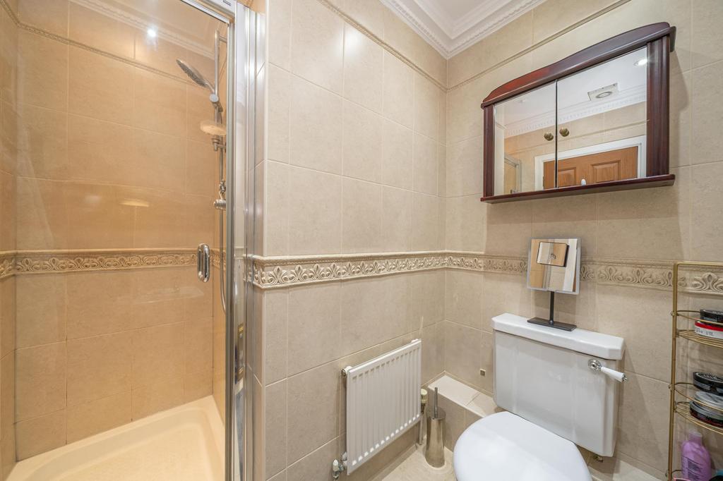 33-King-Edward-Avenue-03986