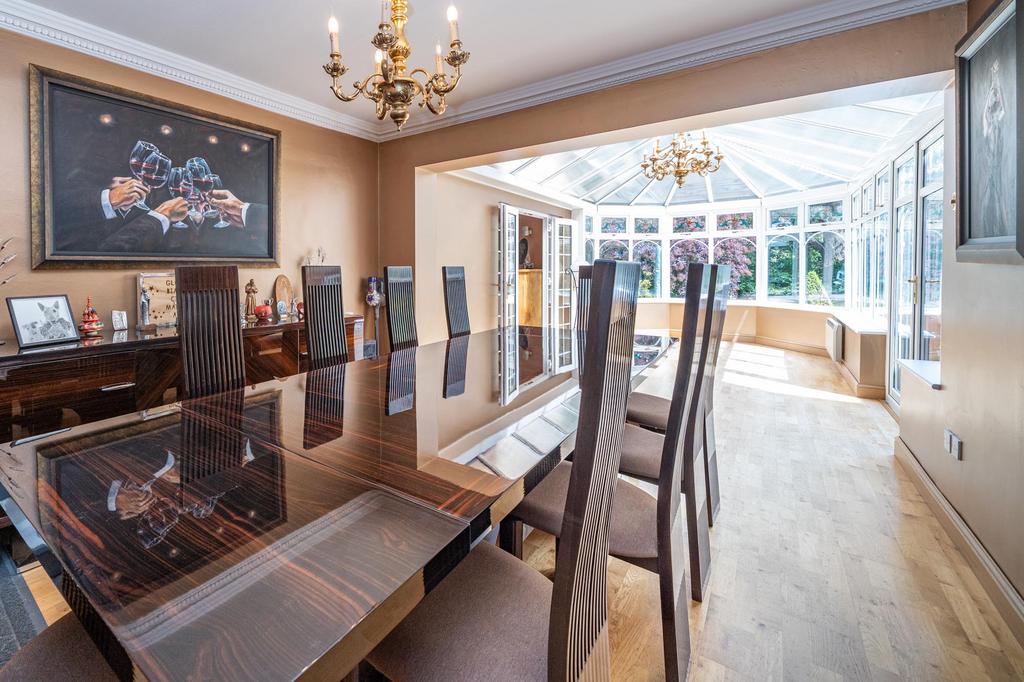 33-King-Edward-Avenue-03875