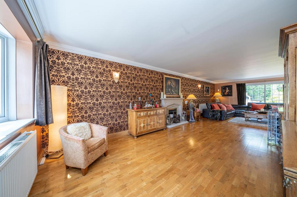 33-King-Edward-Avenue-03923