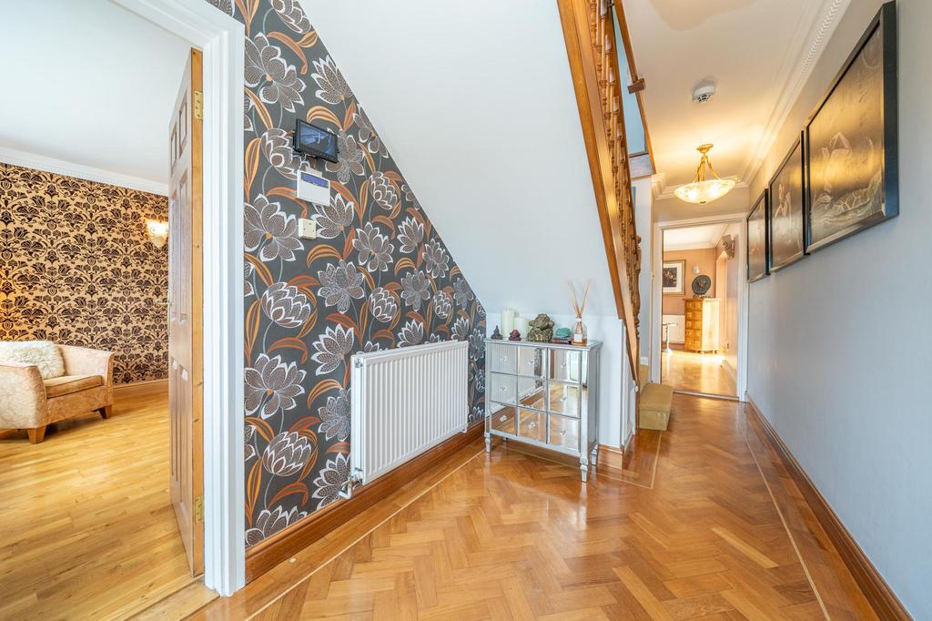33-King-Edward-Avenue-03863