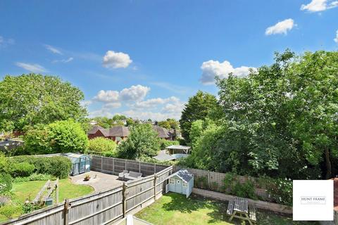 11 Crouch Close, Eastbourne, BN20 9EL