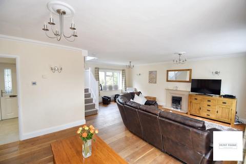 11 Crouch Close, Eastbourne, BN20 9EL