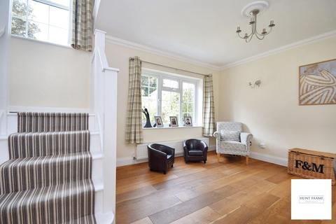 11 Crouch Close, Eastbourne, BN20 9EL