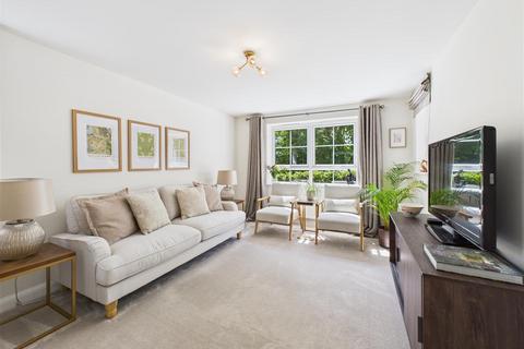 4 Holts View, Sheffield, S7 2AE