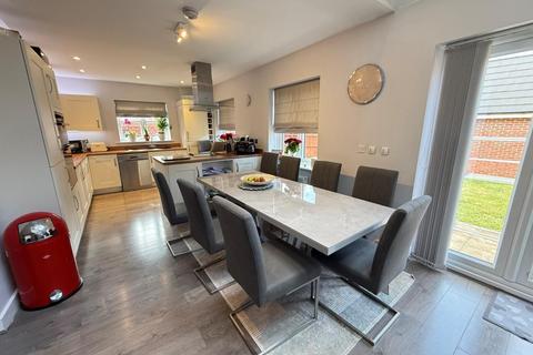 21 Hanging Barrows, Boughton, Northampton, NN2 8EZ