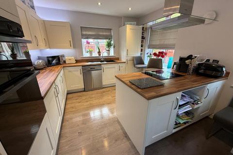 21 Hanging Barrows, Boughton, Northampton, NN2 8EZ