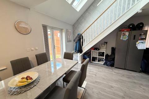 21 Hanging Barrows, Boughton, Northampton, NN2 8EZ