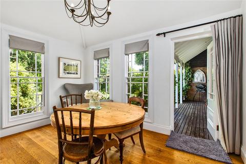 4 bedroom detached house for sale, Gordon Road, Sevenoaks, Kent, TN13