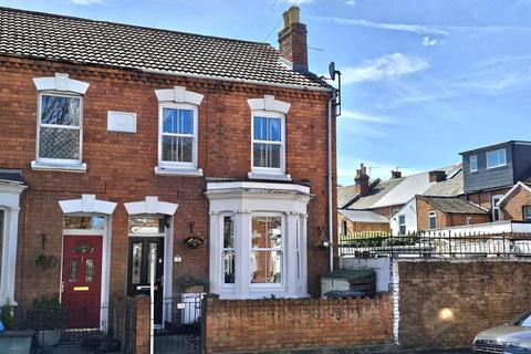 4 Honyatt Road, Gloucester, GL1 3EB
