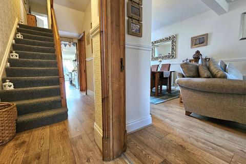4 Honyatt Road, Gloucester, GL1 3EB