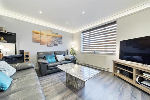 14 Bostall Road, Orpington, BR5 3DW