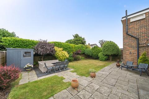 Inglewood Drive, Aldwick, PO21