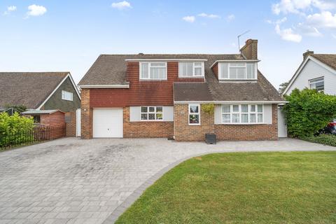 Inglewood Drive, Aldwick, PO21