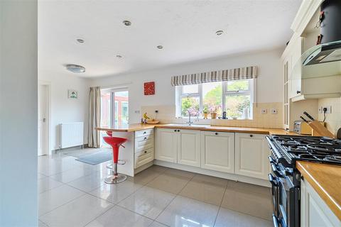 undefined, Knoll Park, Truro