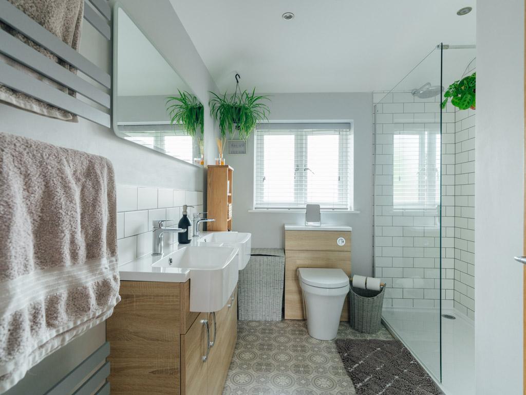 Master En-Suite