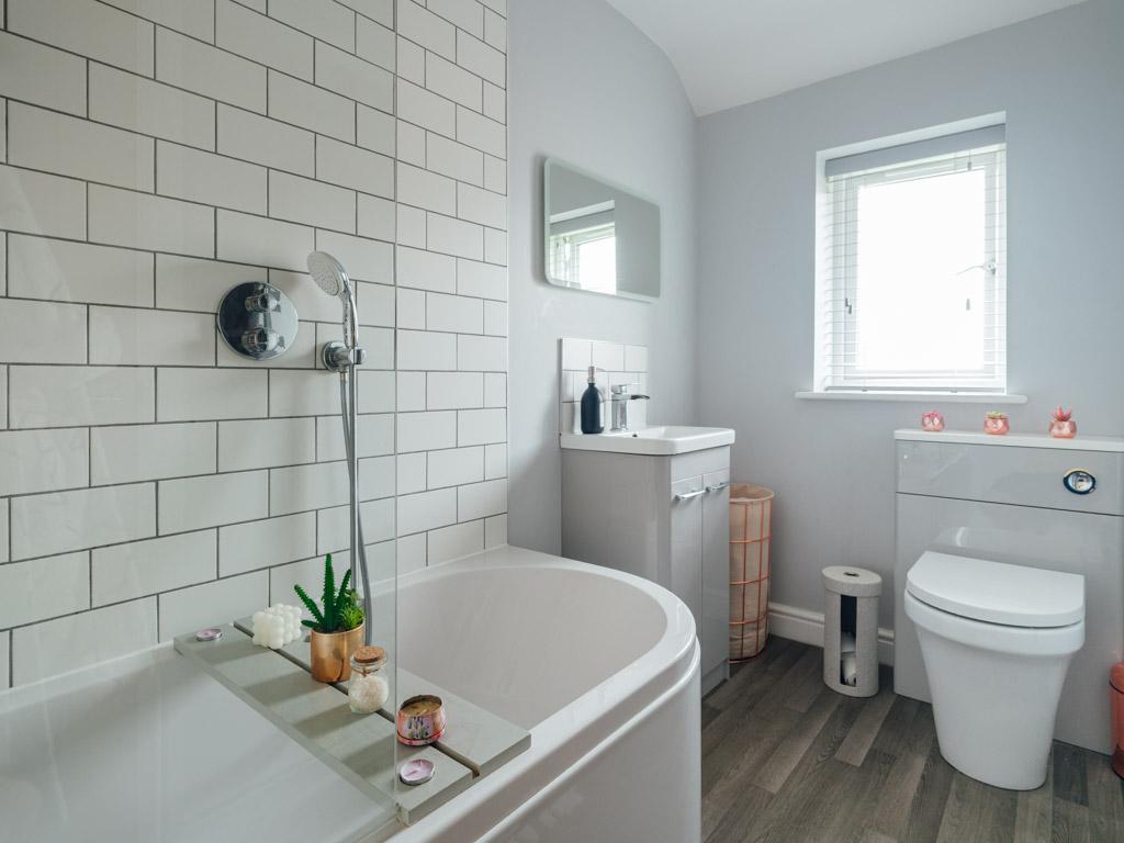 Bedroom Two En-Suite