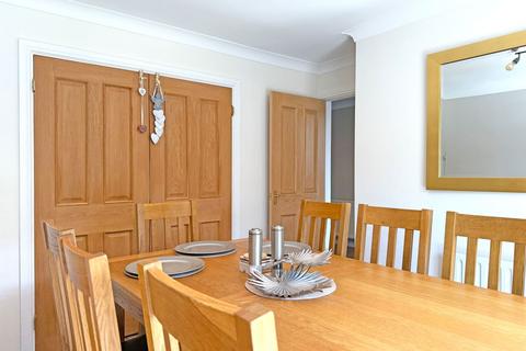 9 Ash Grove, Bugbrooke, Northampton, NN7 3RA