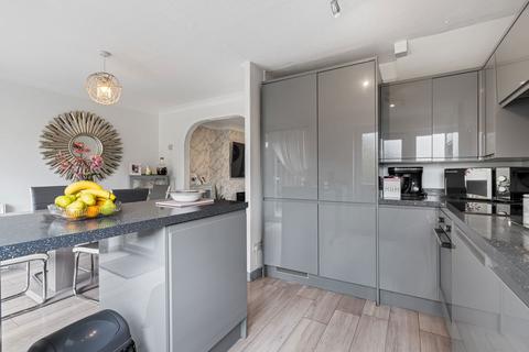 14 Ballinode Close, Cheltenham, GL50 4SQ