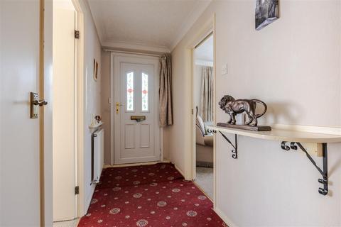2 bedroom detached bungalow for sale, Shipton Road, Scunthorpe
