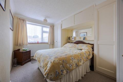 111 Shipton Road, Scunthorpe, DN16 3HJ