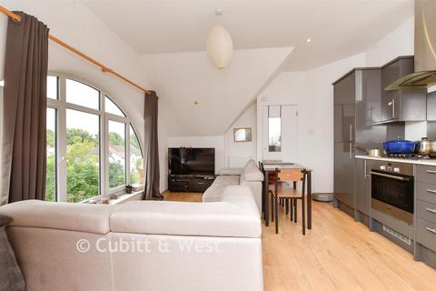 1 bedroom flat for sale, Throwley Way, Sutton, Surrey