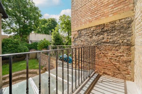 1 bedroom flat for sale, Stratford Villas, London NW1