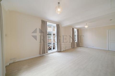 2 bedroom apartment for sale, Carrington House, Hertford Street, W1J