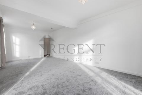 2 bedroom apartment for sale, Carrington House, Hertford Street, W1J