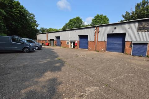 Warehouse to rent, Beaver Park Hayseech Road Halesowen B63 3PD