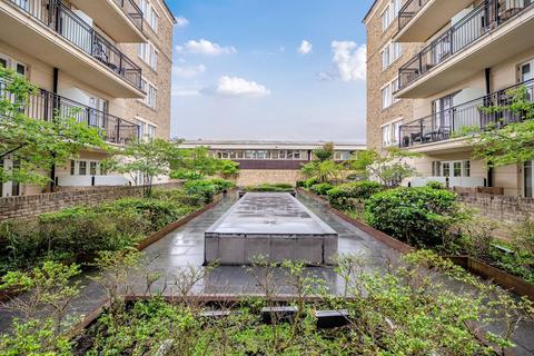 Studio for sale, Higham House West, Hurlingham, London, SW6