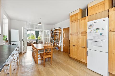 3 bedroom bungalow for sale, Ridge Close, London, NW4