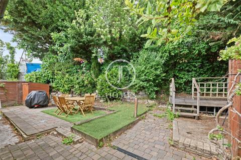 3 bedroom bungalow for sale, Ridge Close, London, NW4