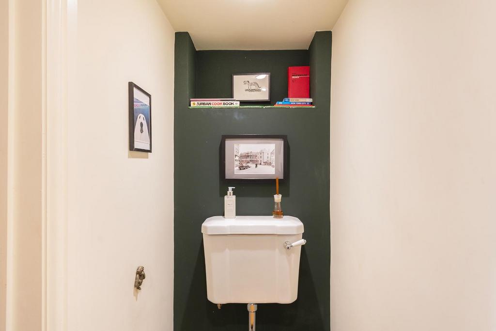 2 B5 PTN - WC A.jpg