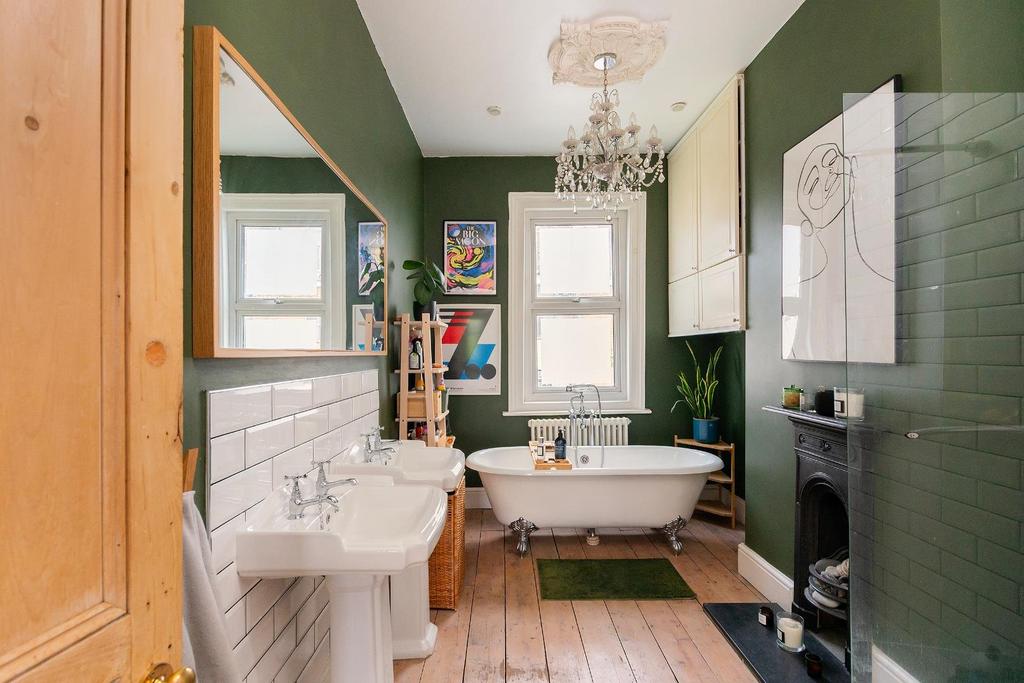 2 B5 PTN - Bathroom C.jpg