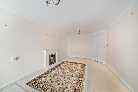 1 bedroom retirement property for sale, Alexandra Road, Gorseinon, Swansea